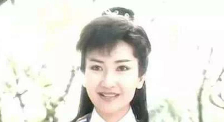 岑碧青最新图片，自然之美的独特视角探索